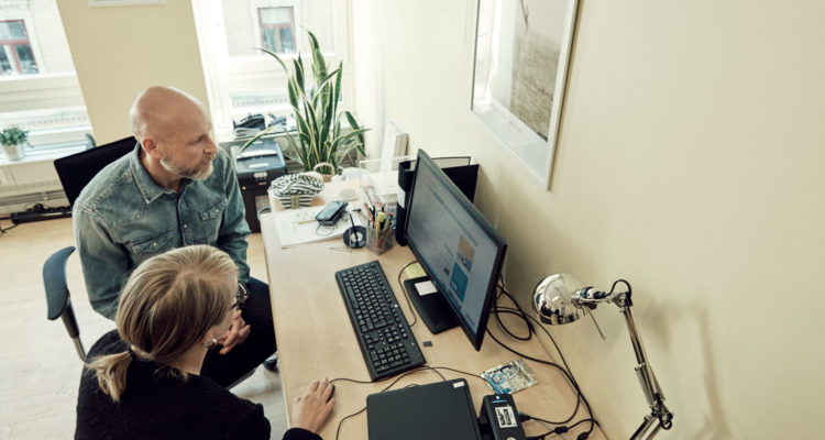 Rådgivning och stöd i myndighetskontakter